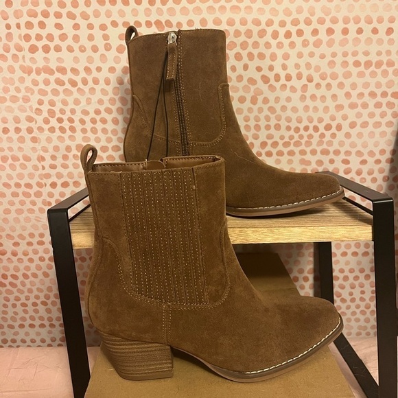 Universal Thread Solita Boots - Picture 3 of 6